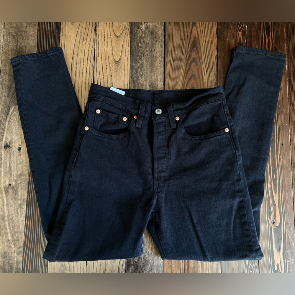 LEVI’S • 501 Original stretch skinny women’s jeans Black Heart high rise red tab